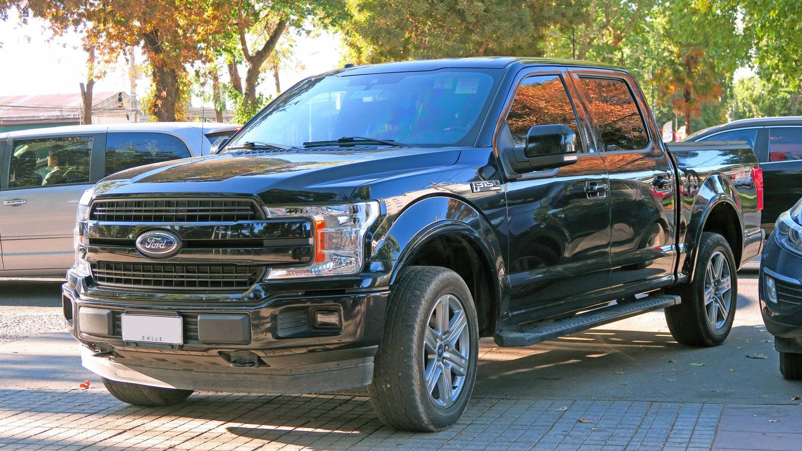 Lariat (2015)