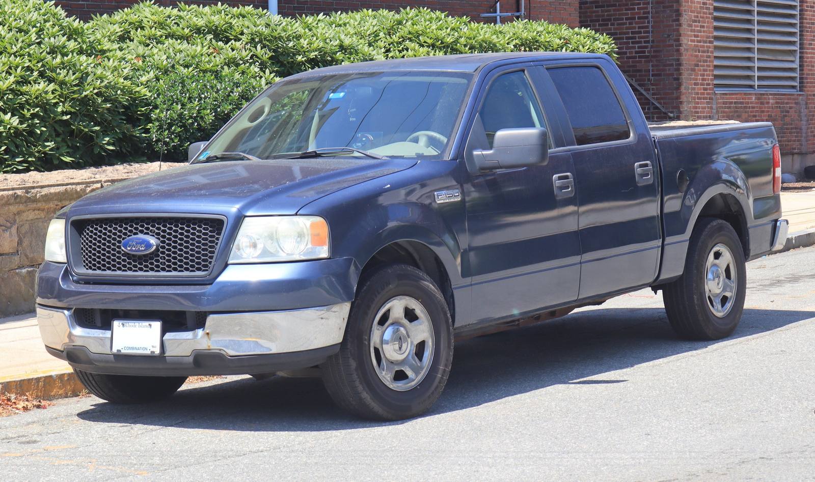 XLT (2004)