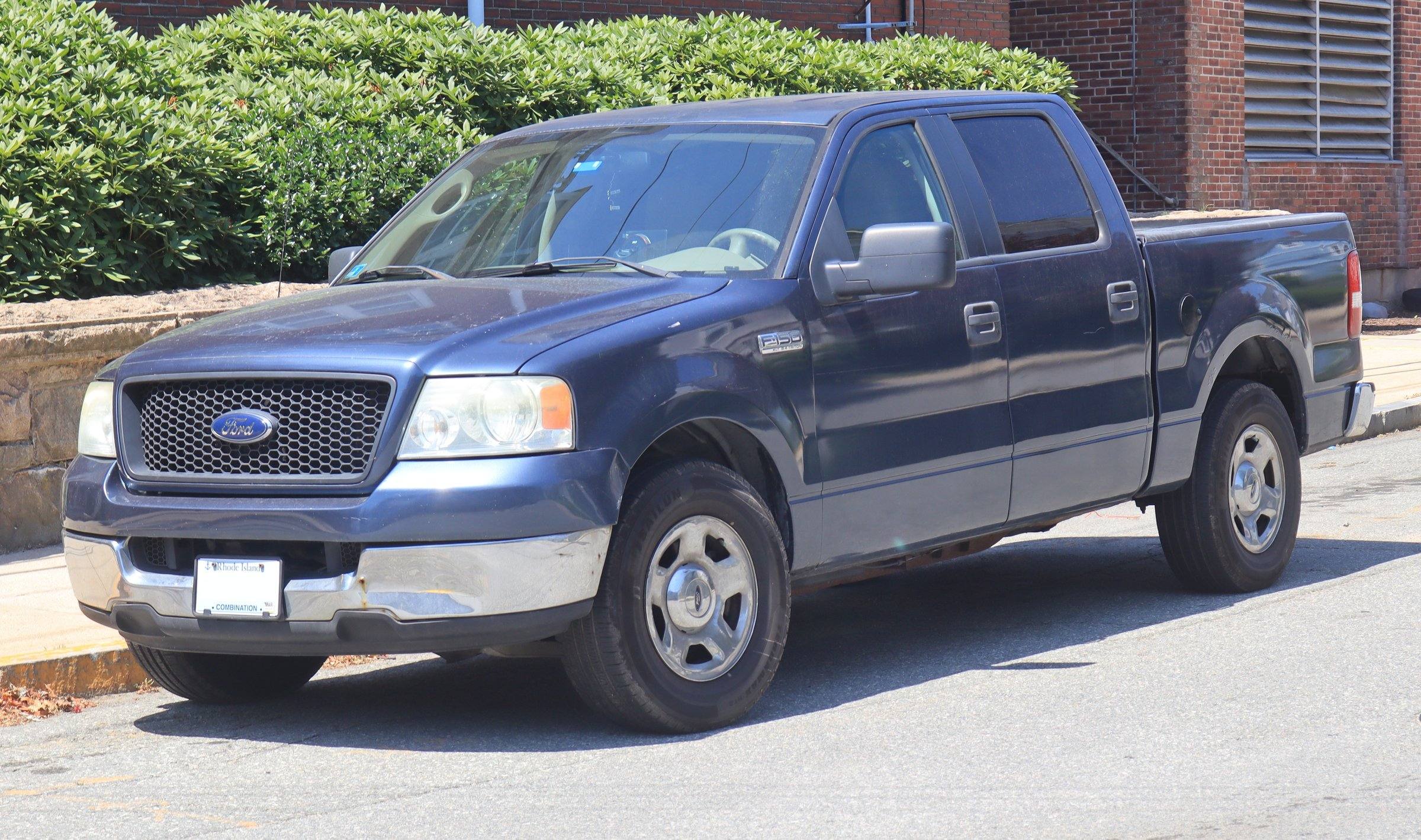 XLT (2004)