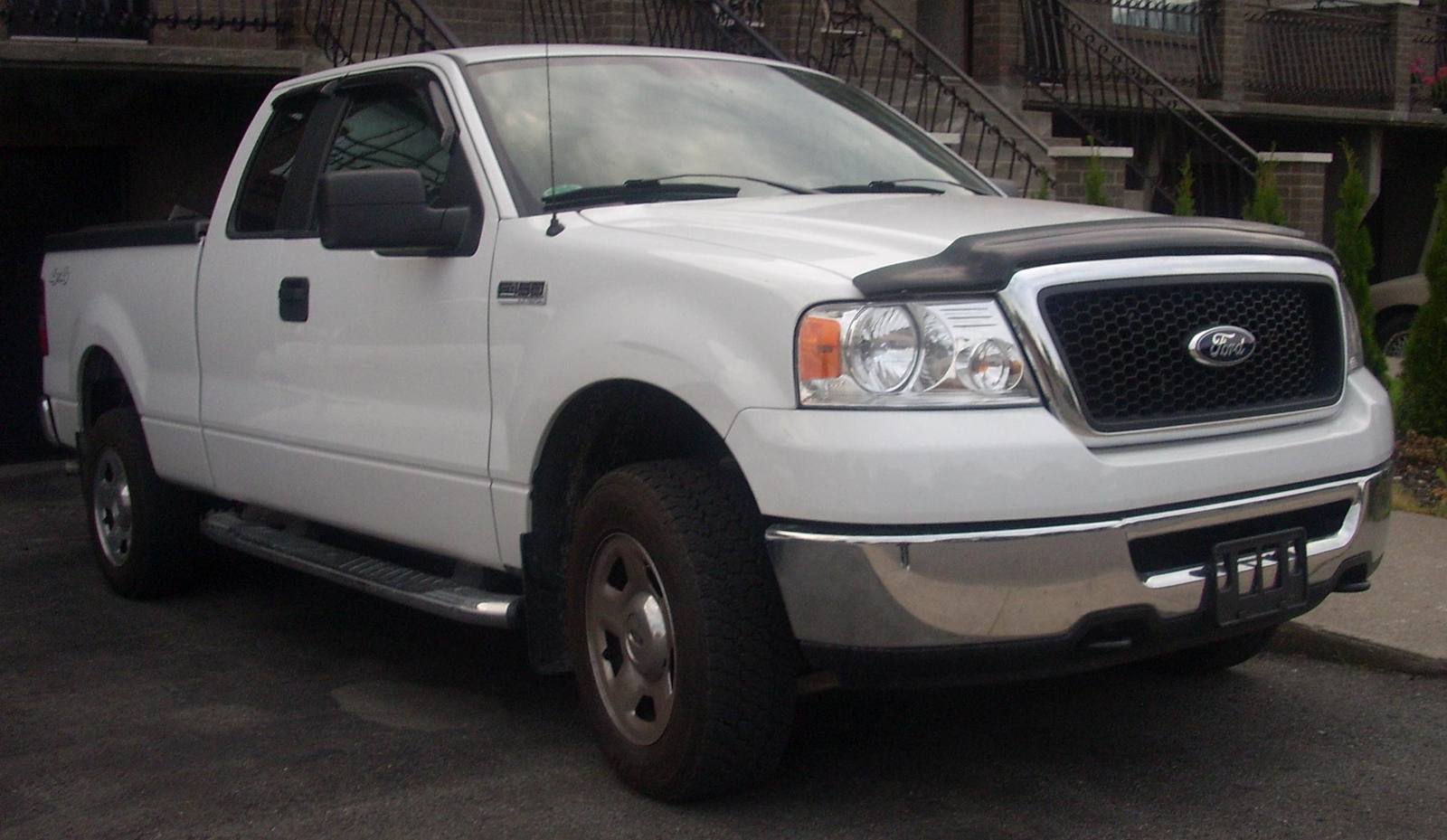 XLT (2004)