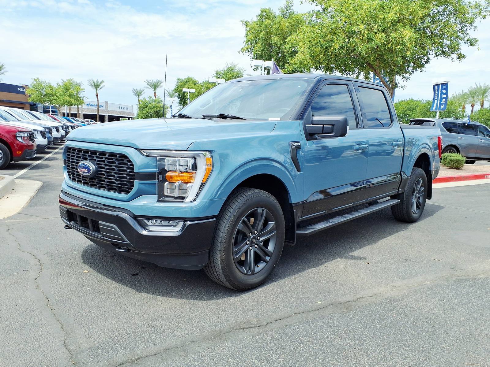XLT (2021)