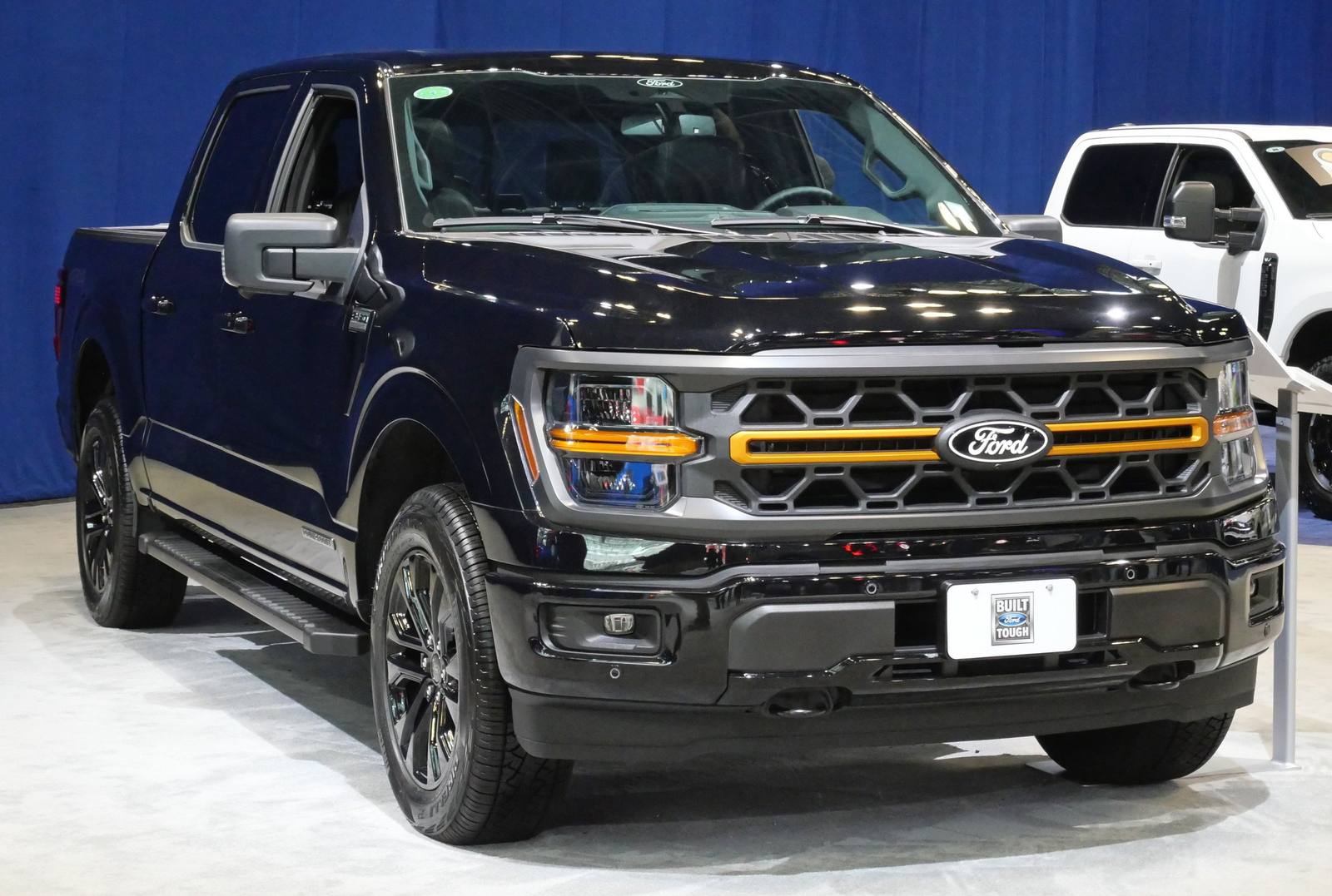 XLT (2021)