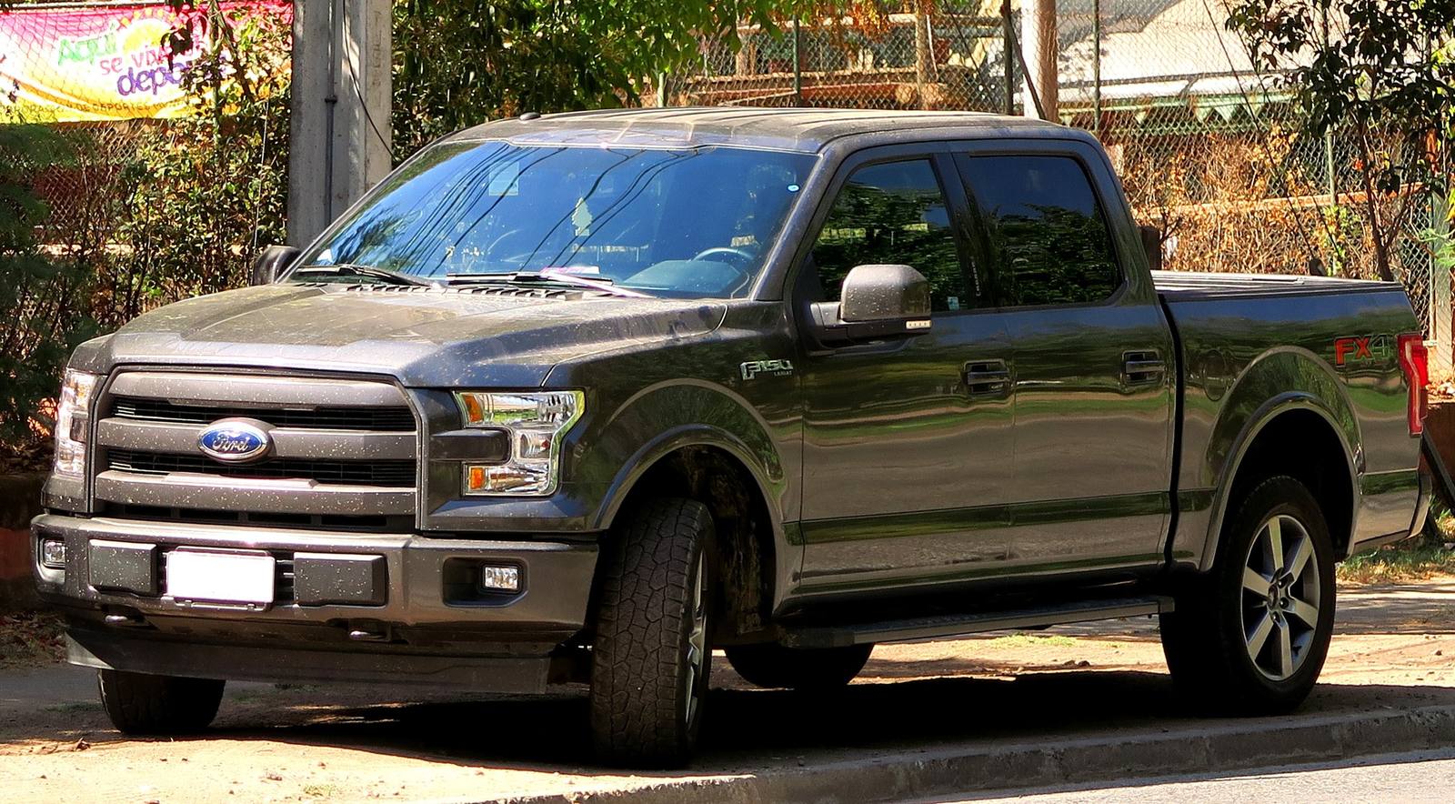 Lariat (2015)