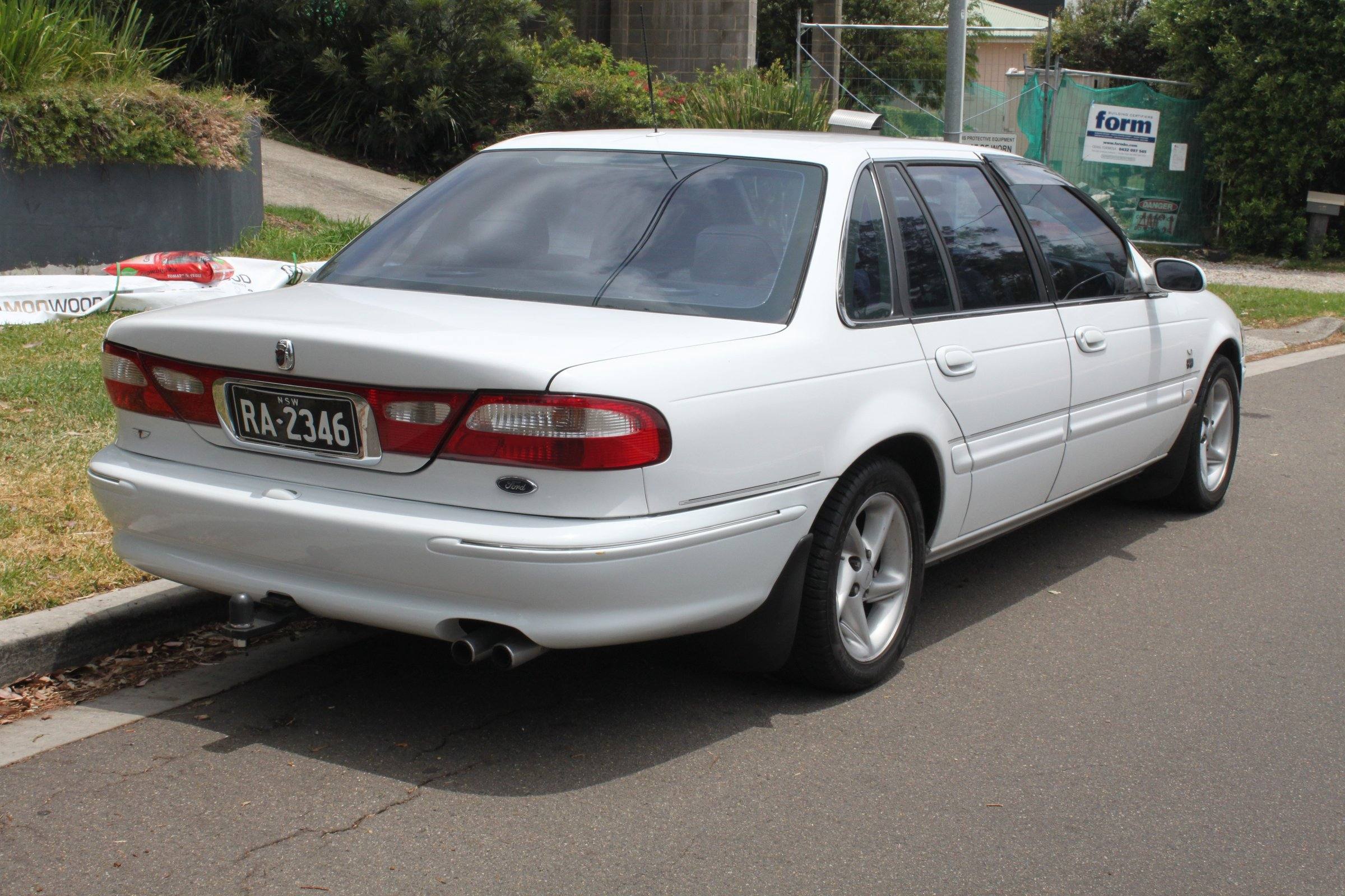 Fairlane Ghia (NF) (1995)