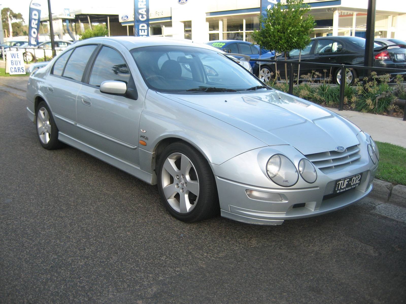 XR8 (AU)