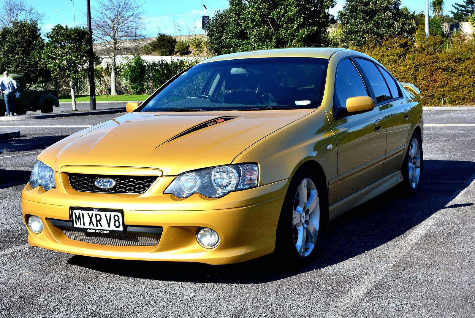 XR8 (BA)