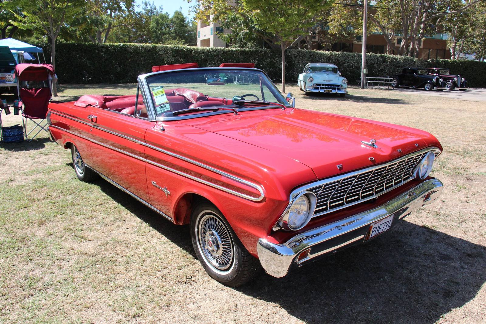 Falcon Futura Sprint 260 V8 (Gen 2)