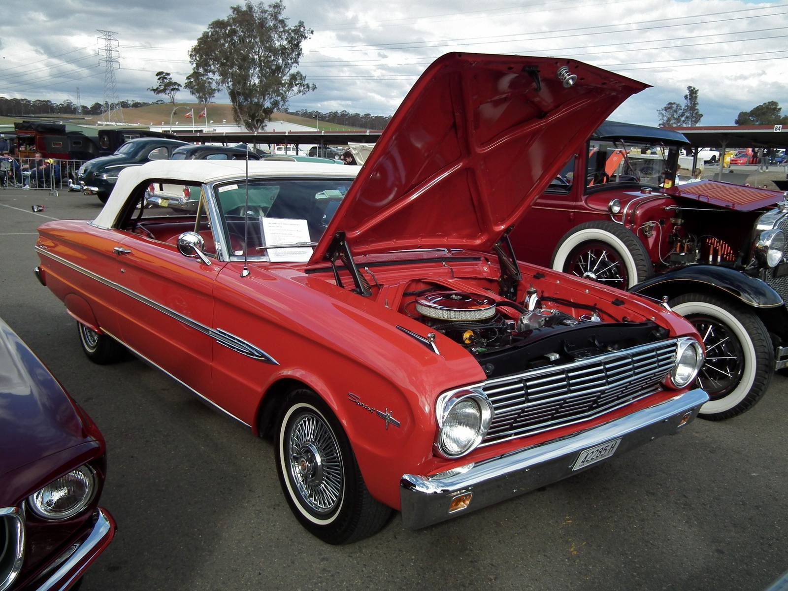 Falcon Futura Sprint 260 V8 (Gen 2)