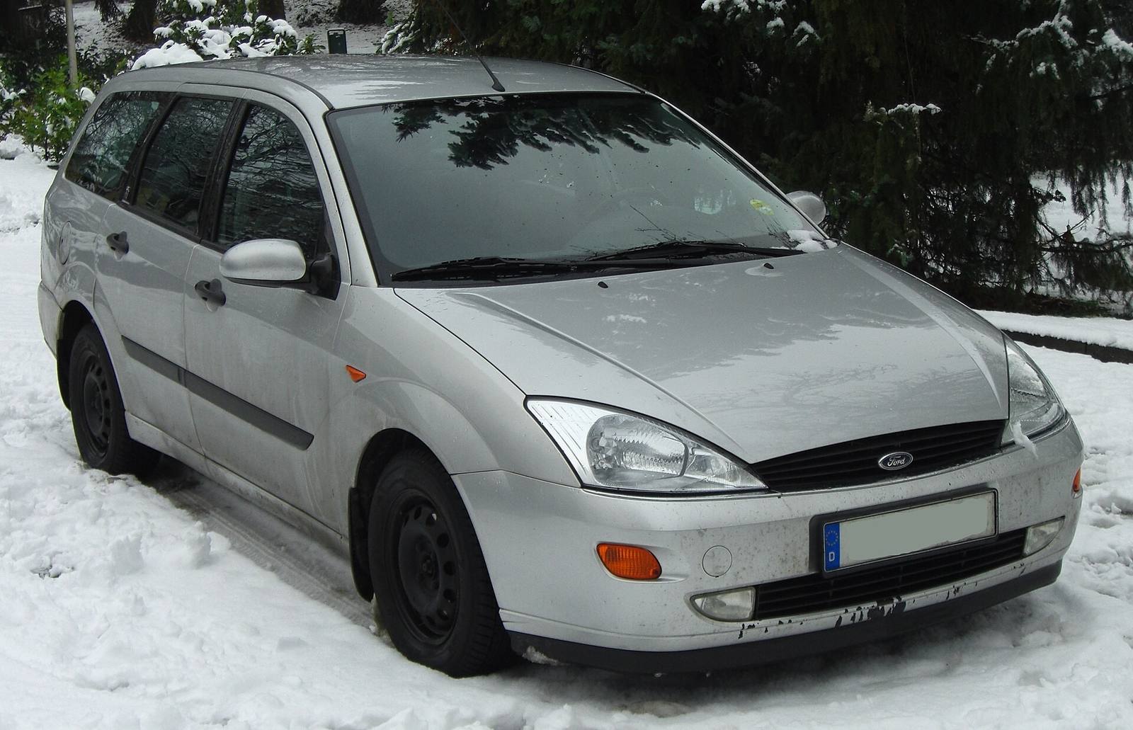 Focus 1.6 Ghia (Mk1) (1998)