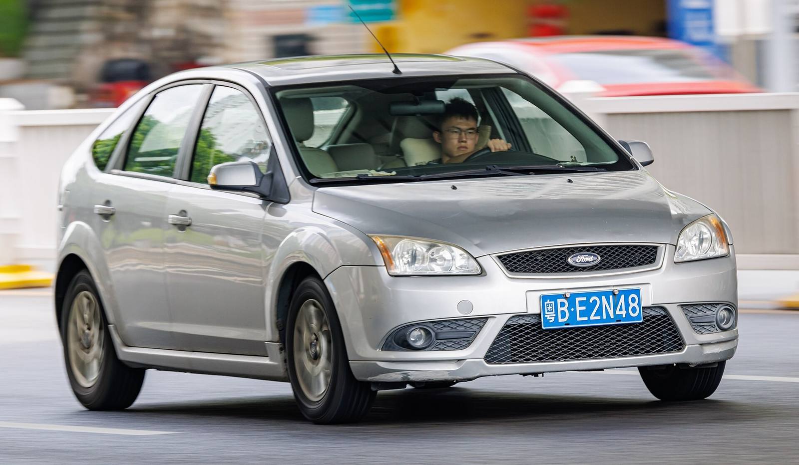 Focus 2.0 Ghia (Mk2) (2004)