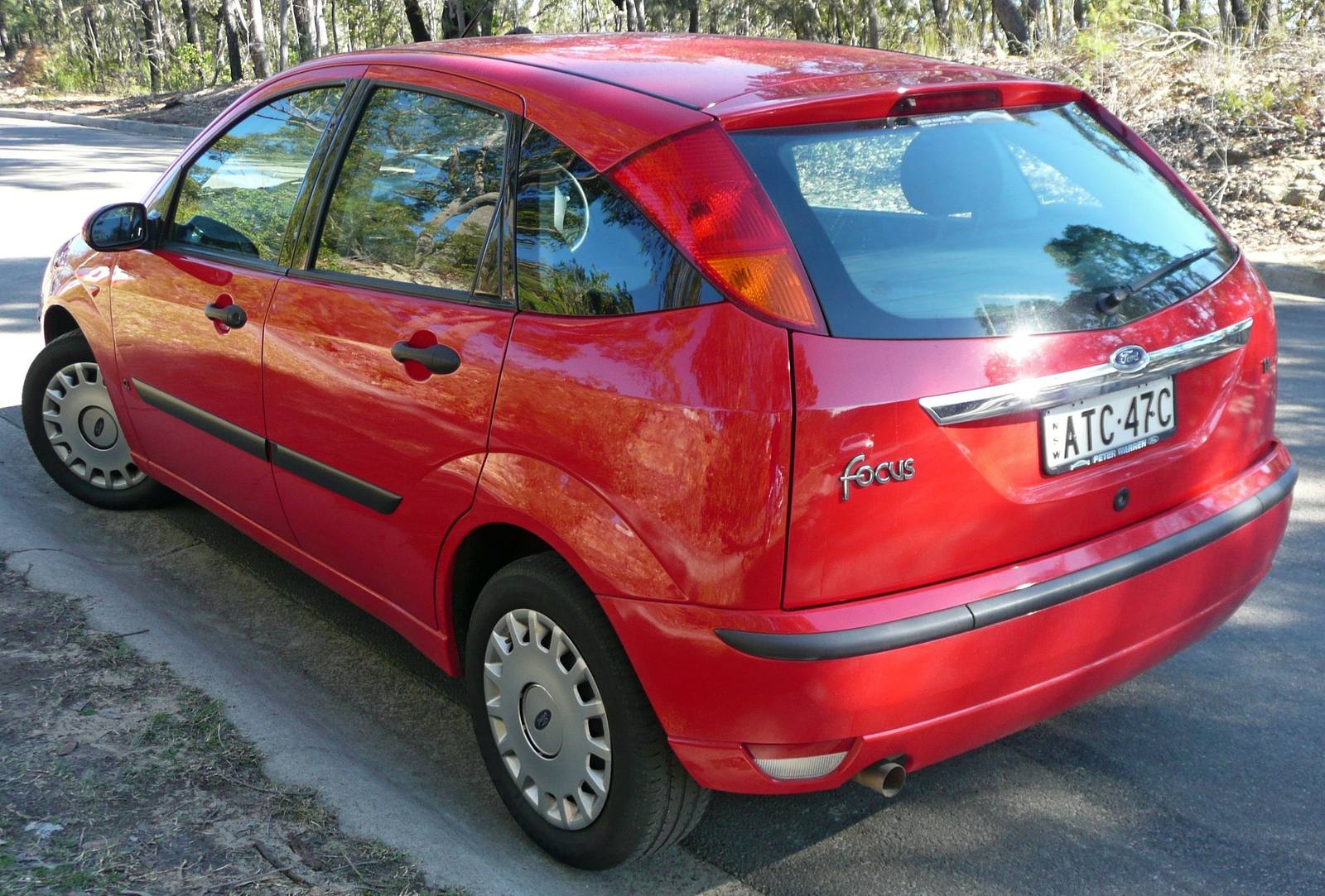 Focus 1.6 Ghia (Mk1) (1998)