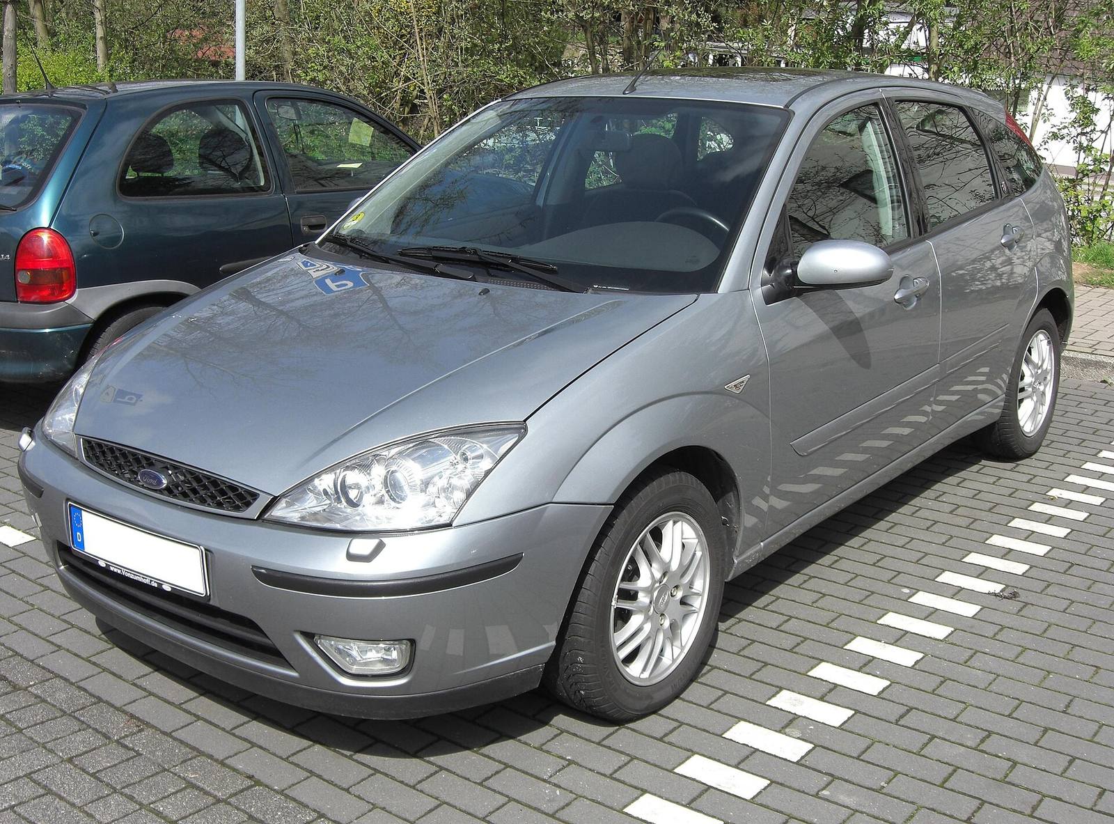 Focus 1.6 Ghia (Mk1) (1998)