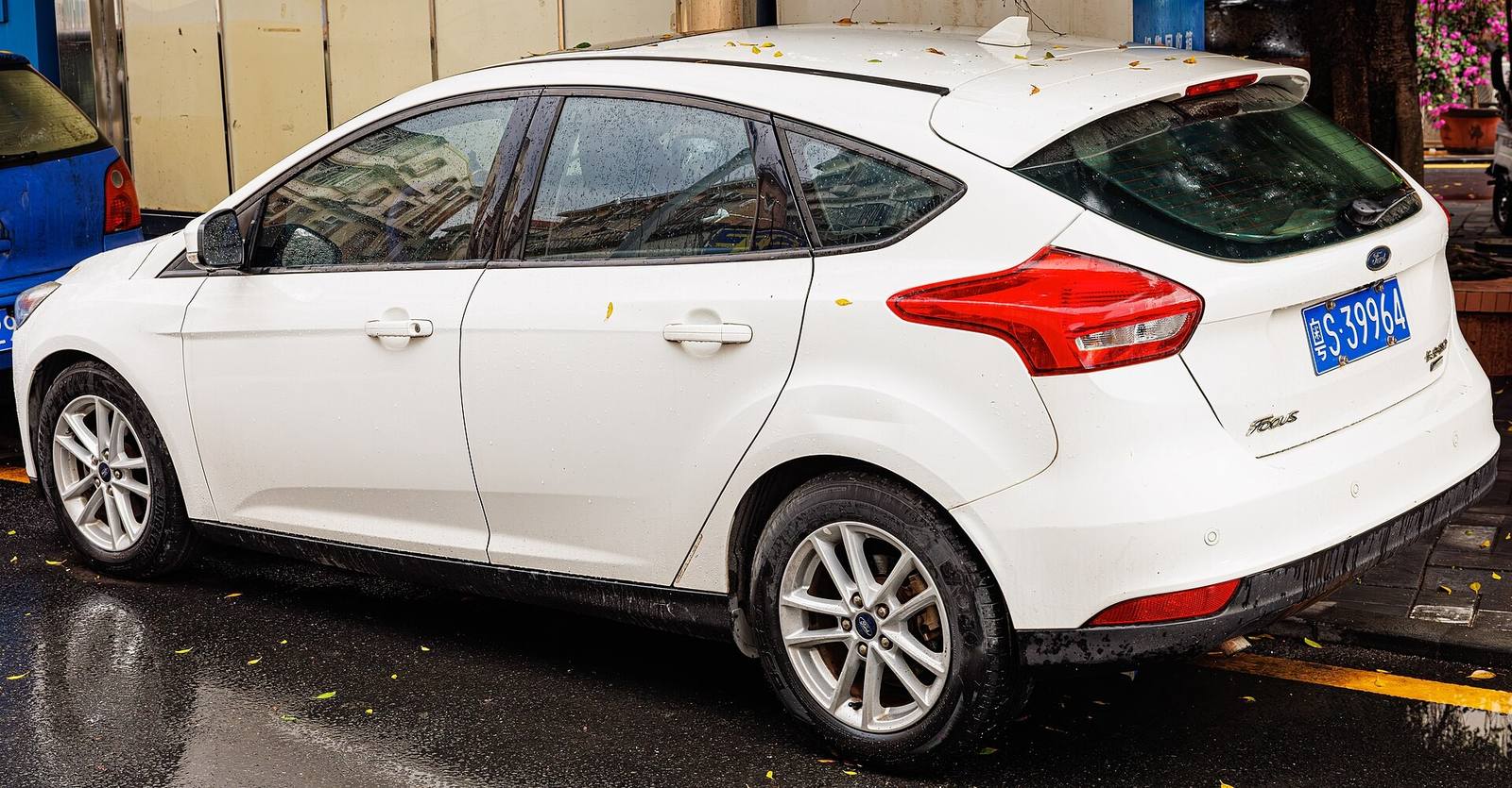 Focus Titanium 1.0 EcoBoost (Mk3) (2011)