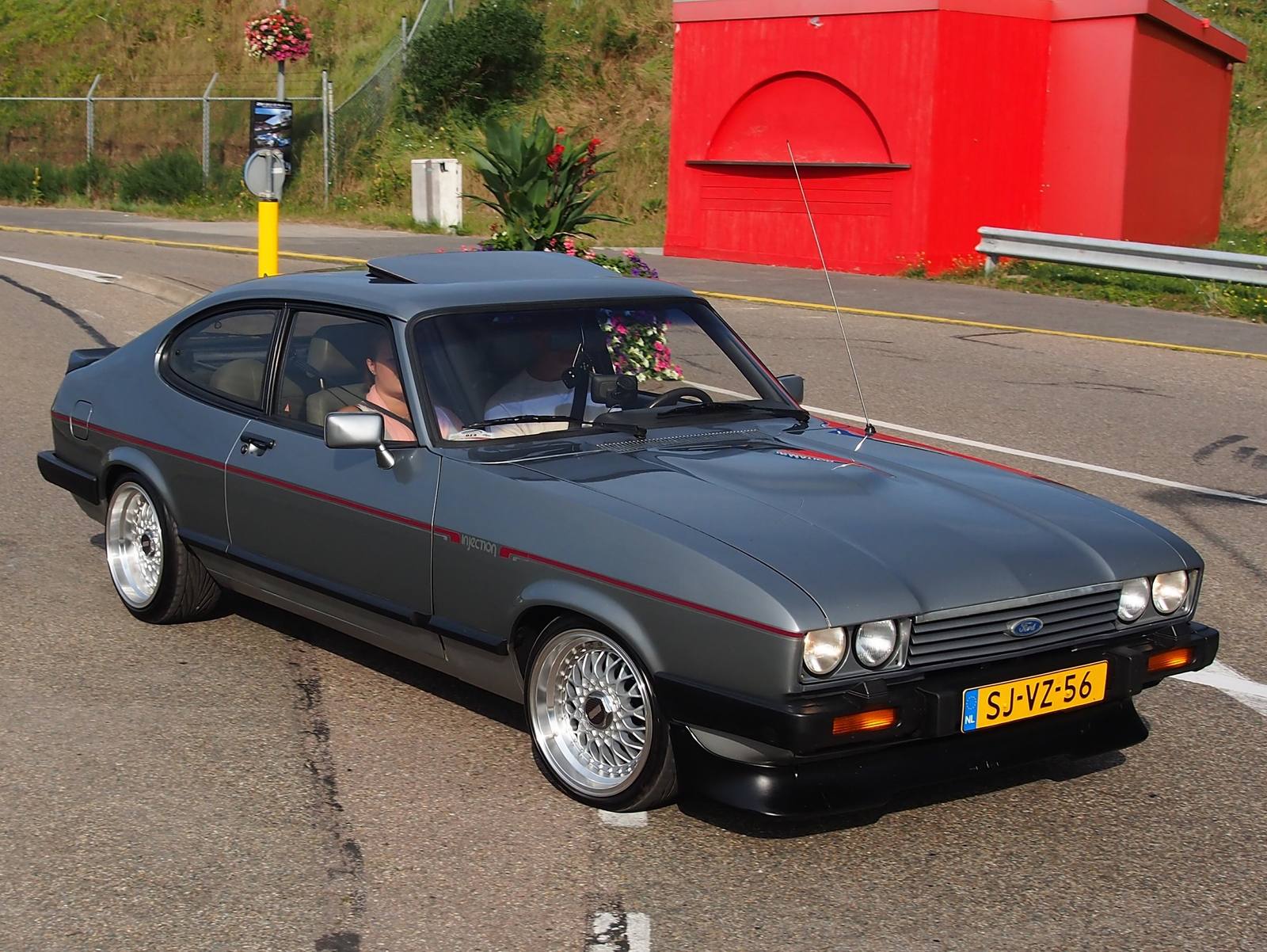 Capri 2.8 Injection
