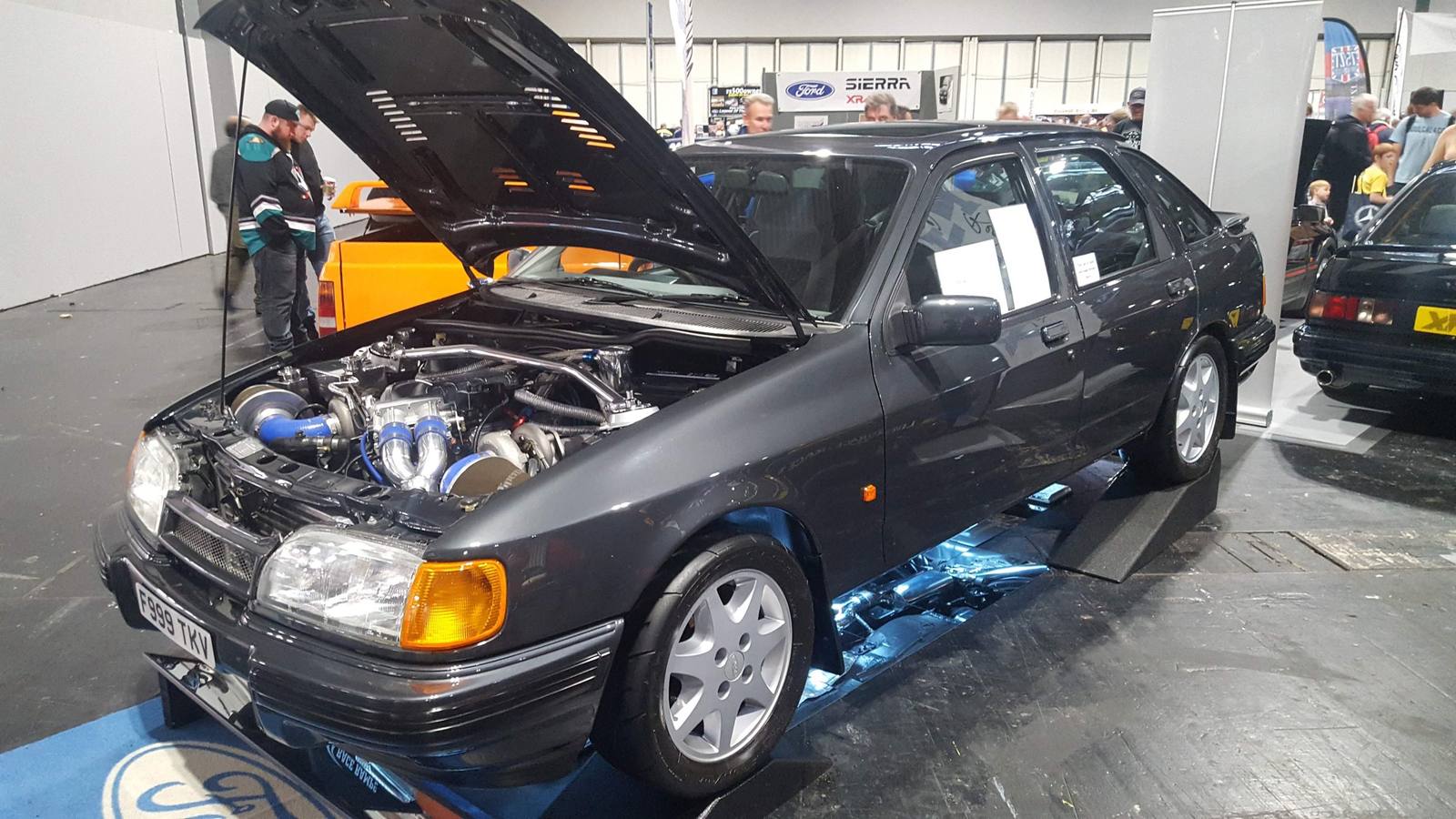 XR4x4
