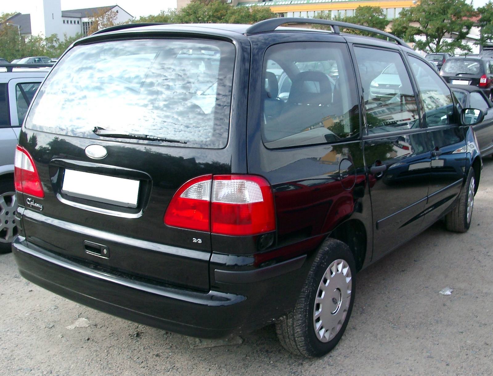 Galaxy 2.8 V6