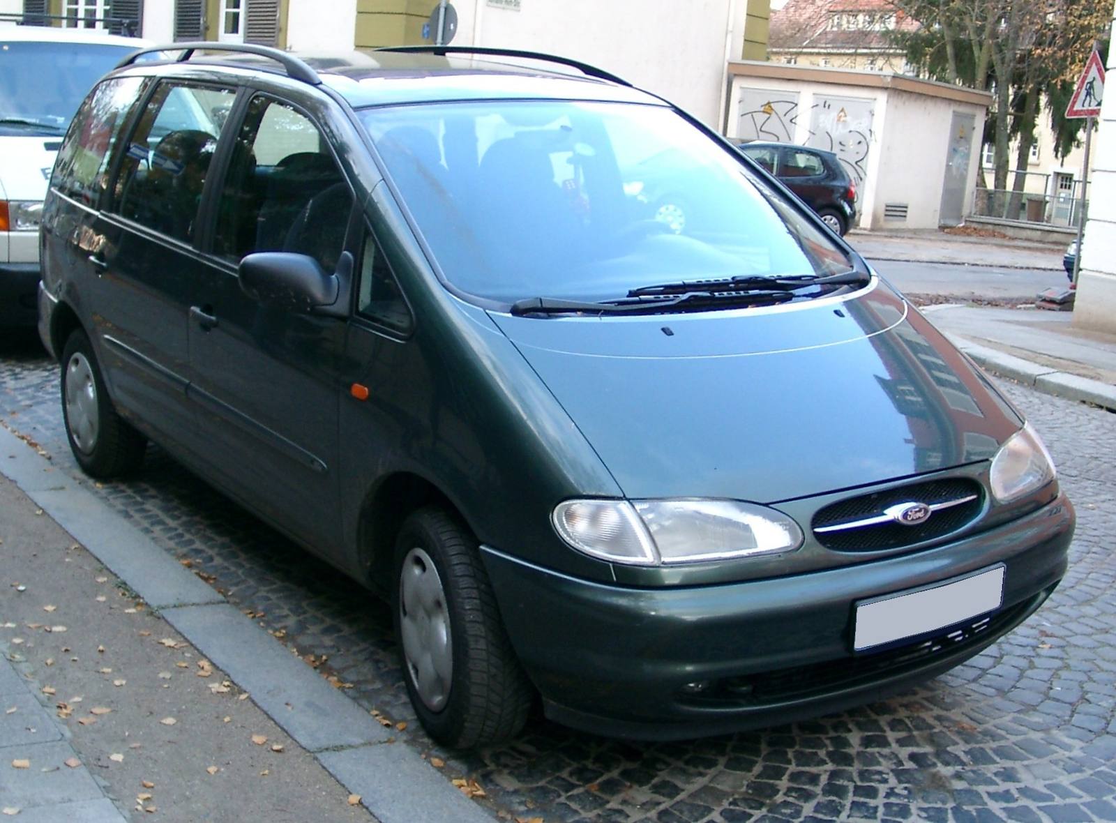 Galaxy 2.8 V6