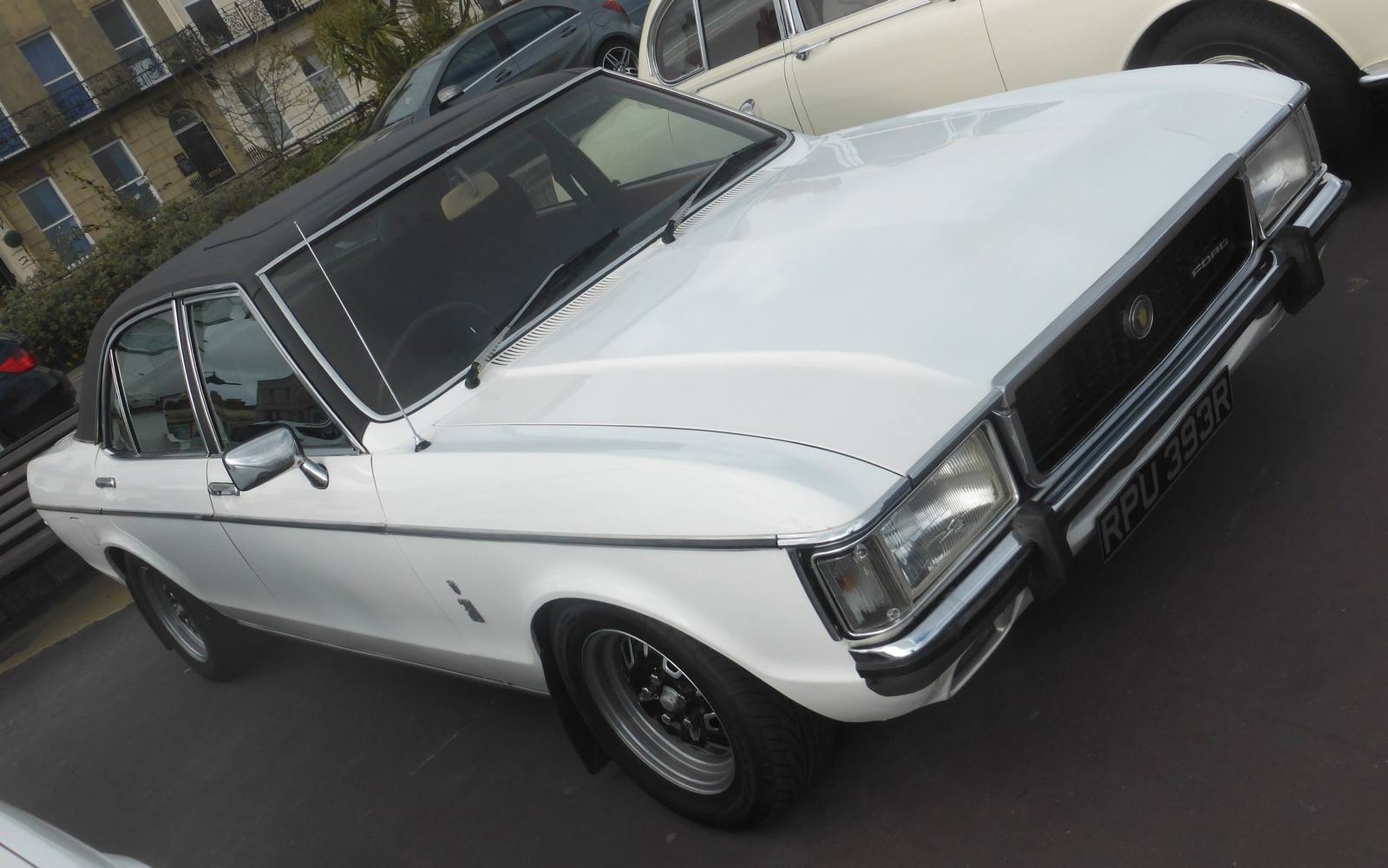 Granada 3.0 GXL