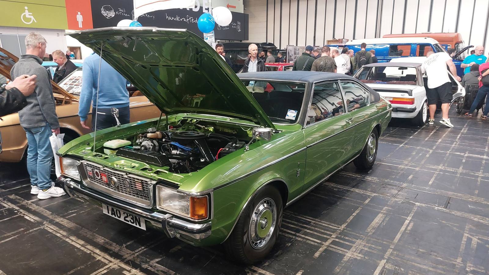 Granada 3.0 GXL