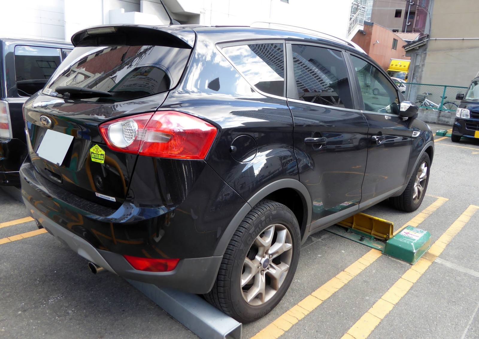 Kuga 2.5 Titanium