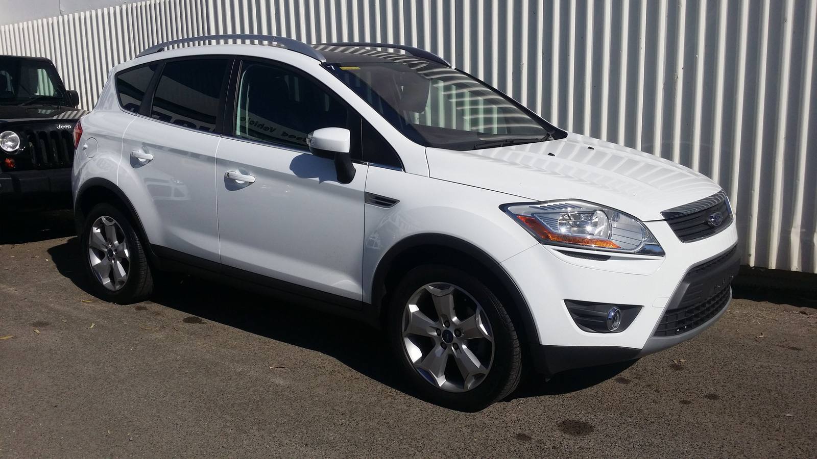 Kuga 2.5 Titanium