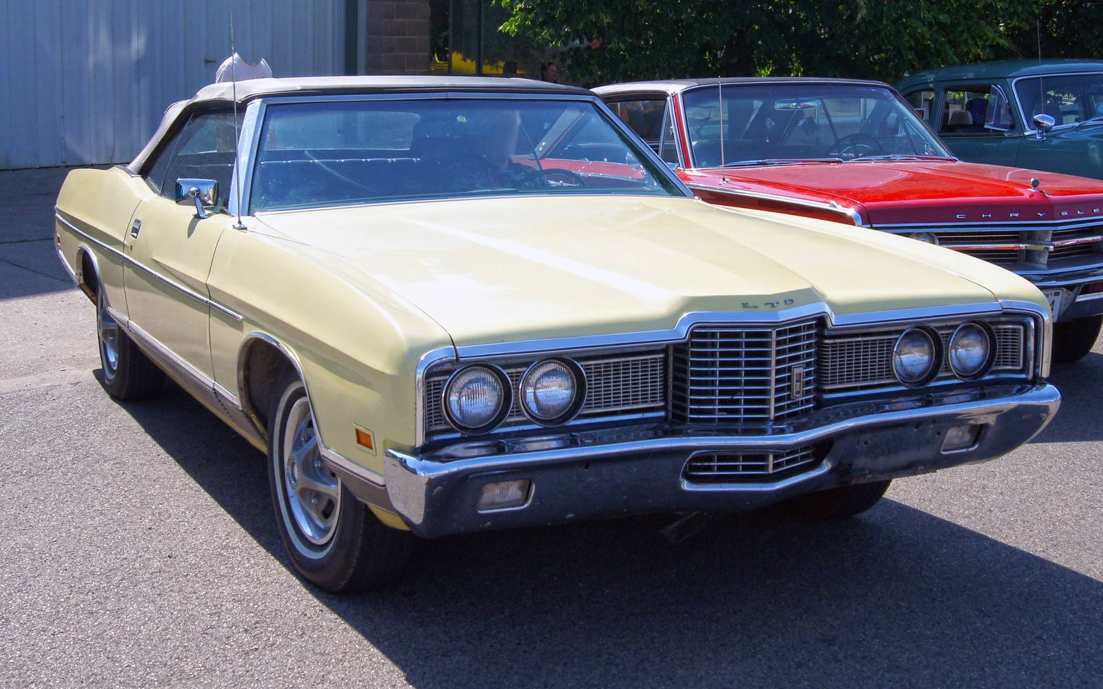 LTD Brougham 7.5 V8