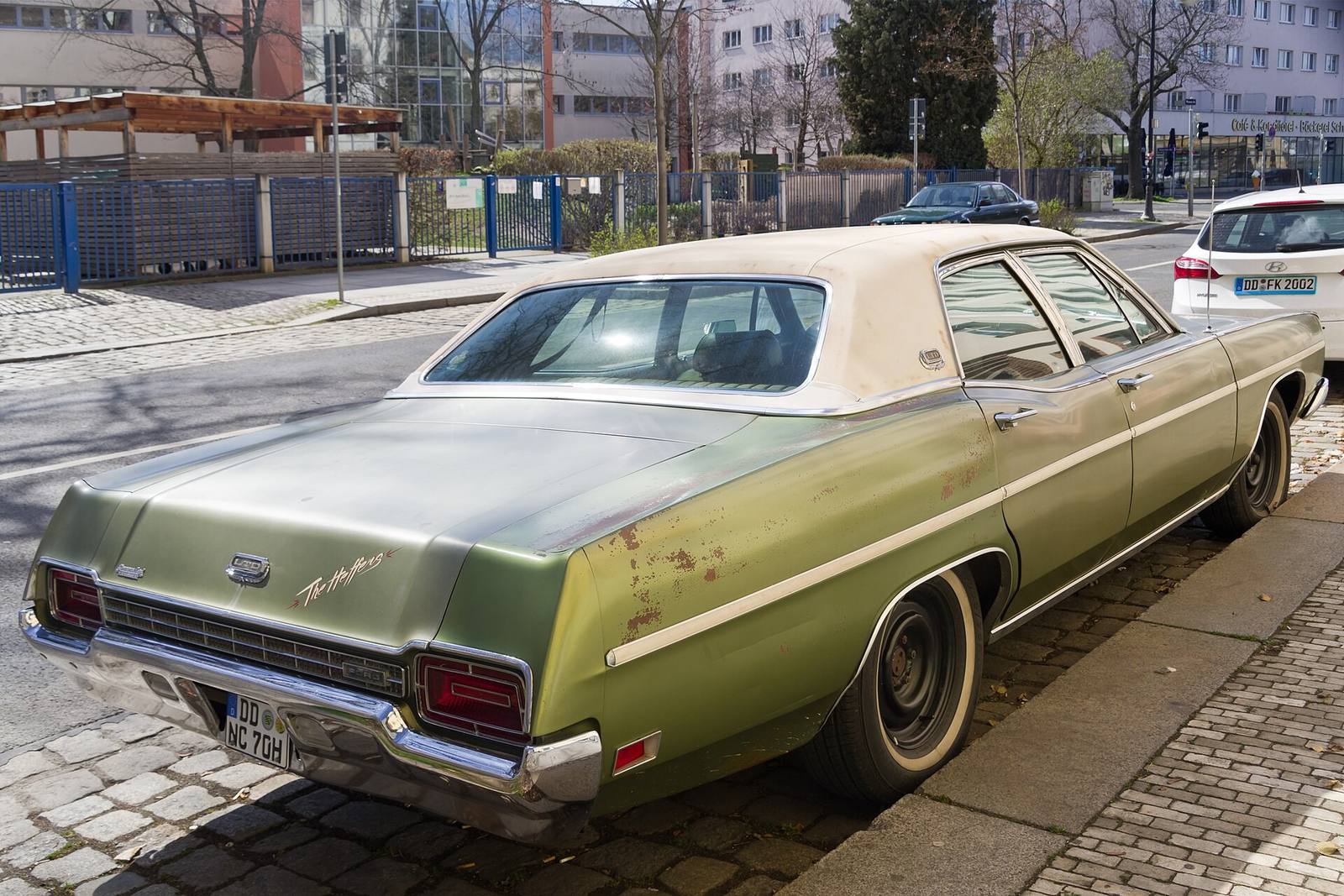 LTD Brougham 7.5 V8