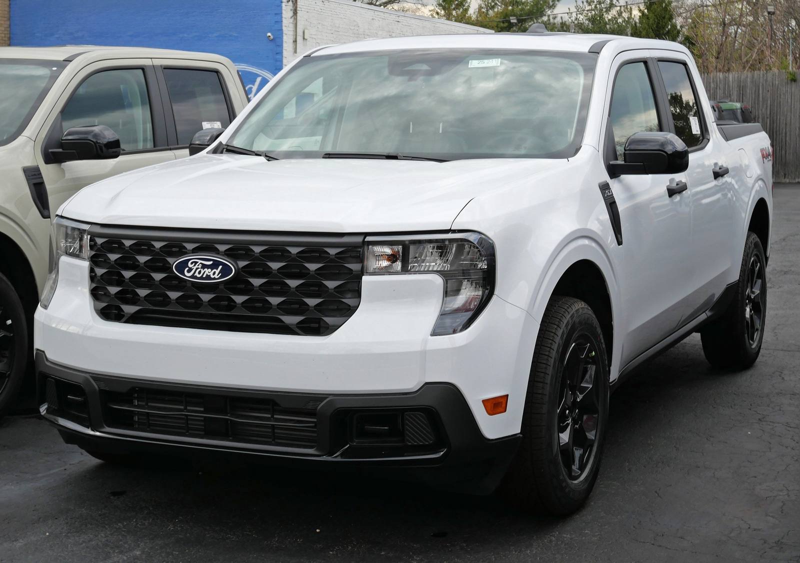 Maverick XLT Hybrid 2.5