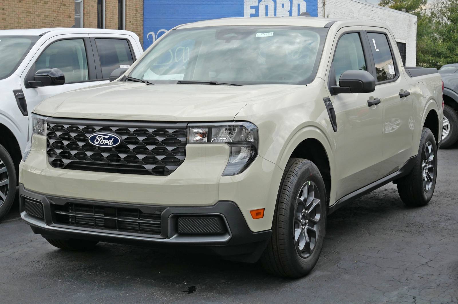Maverick XLT Hybrid 2.5