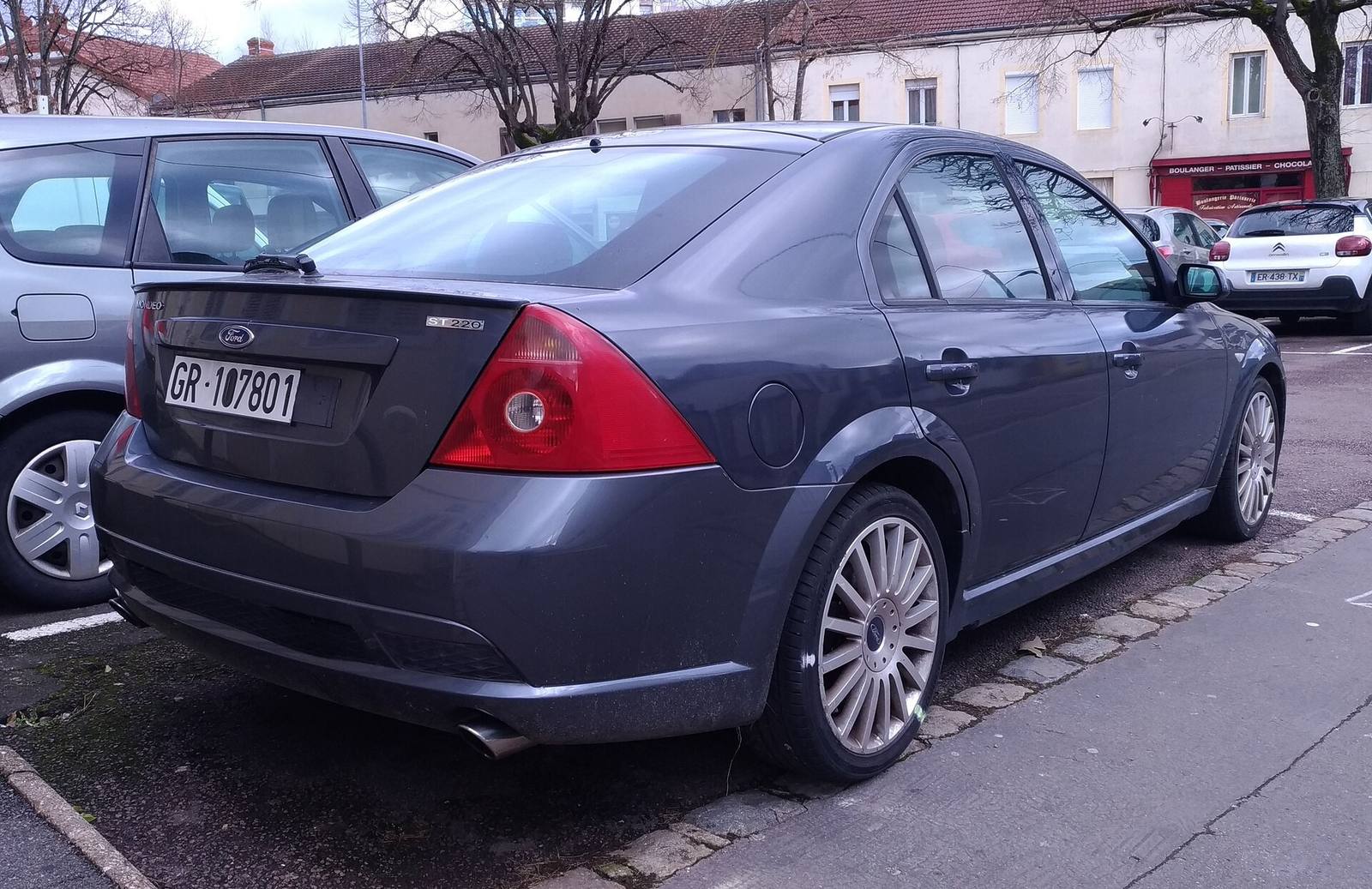 Mondeo ST220