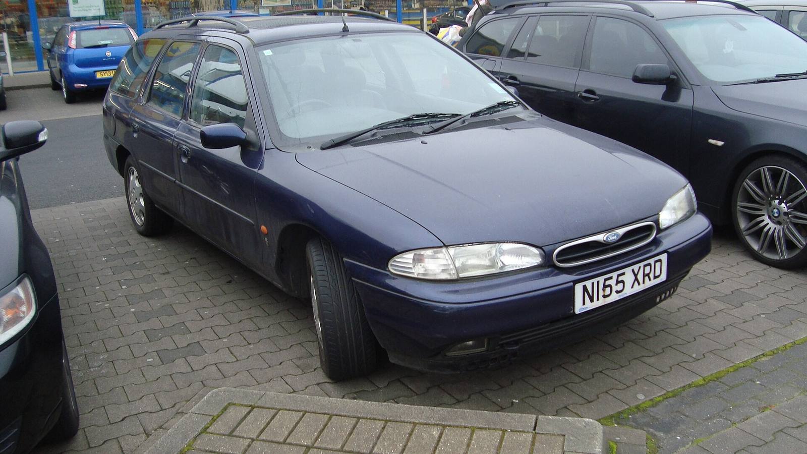 Mondeo Ghia 2.0 (Mk1) (1993)
