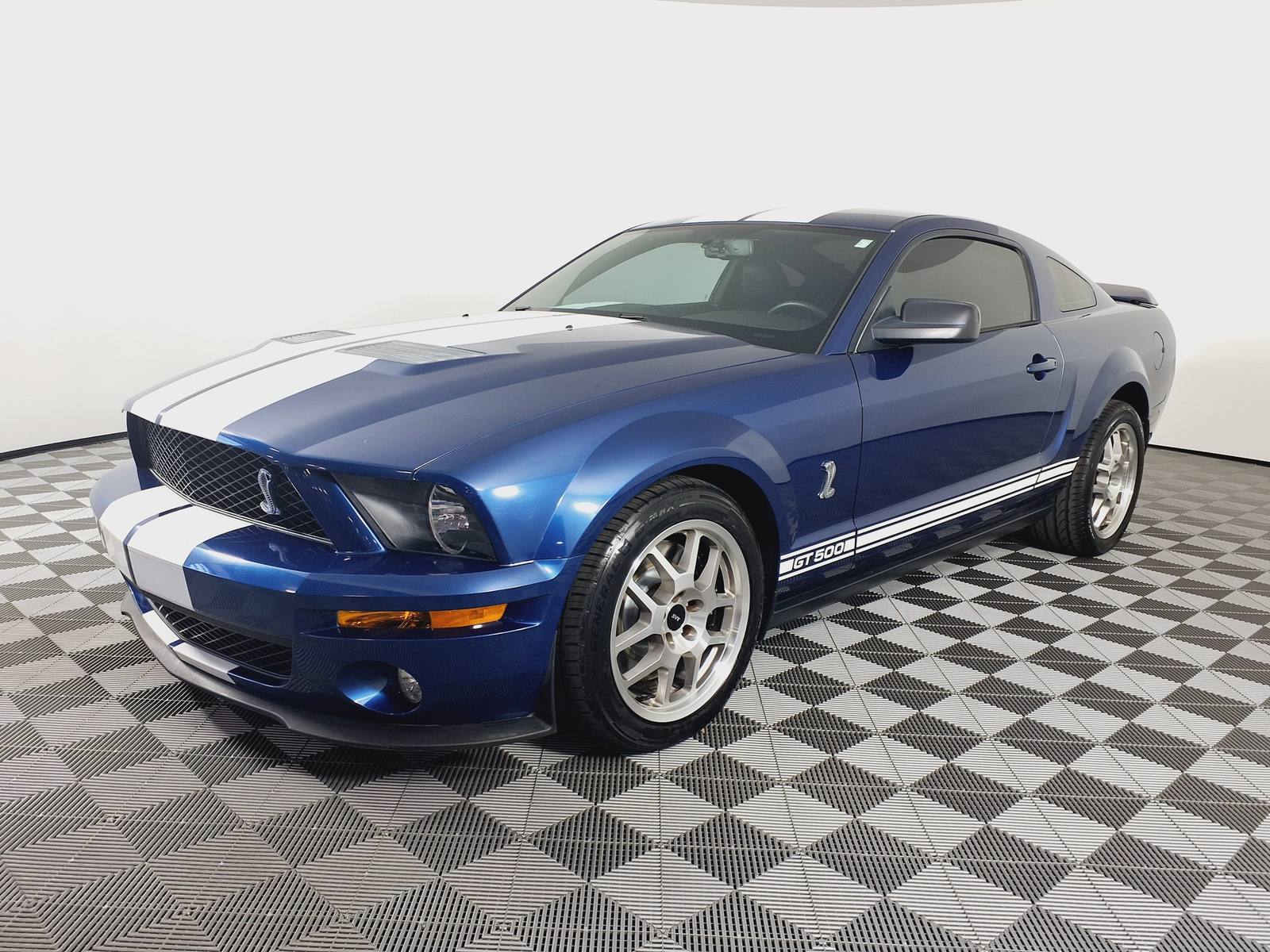 GT500 (S197, 2007-09) (2007)
