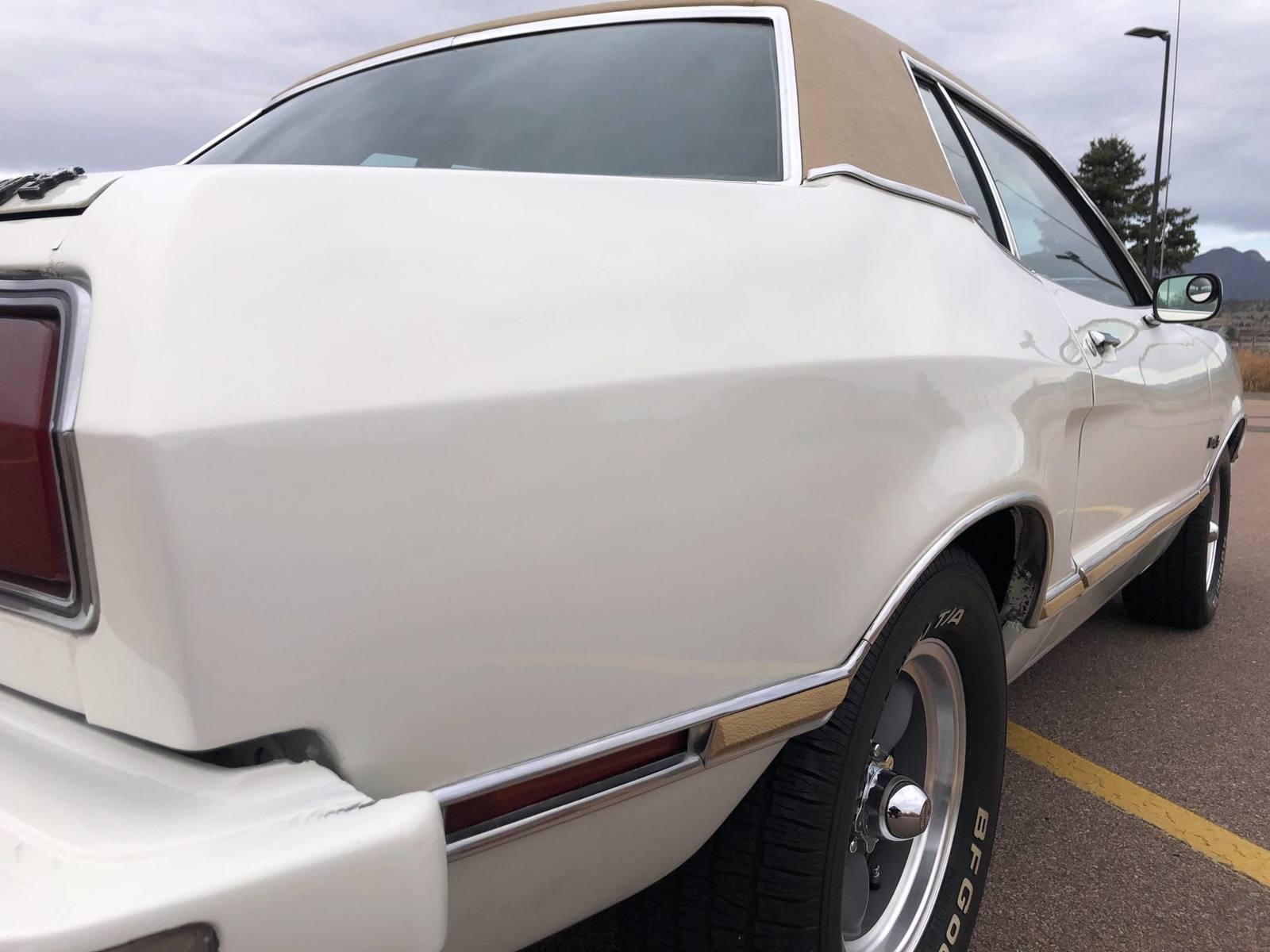 Base (Mustang II)