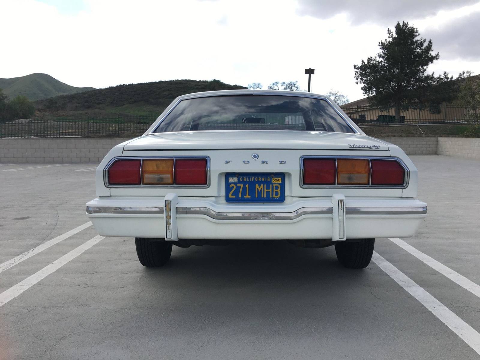 Base (Mustang II)