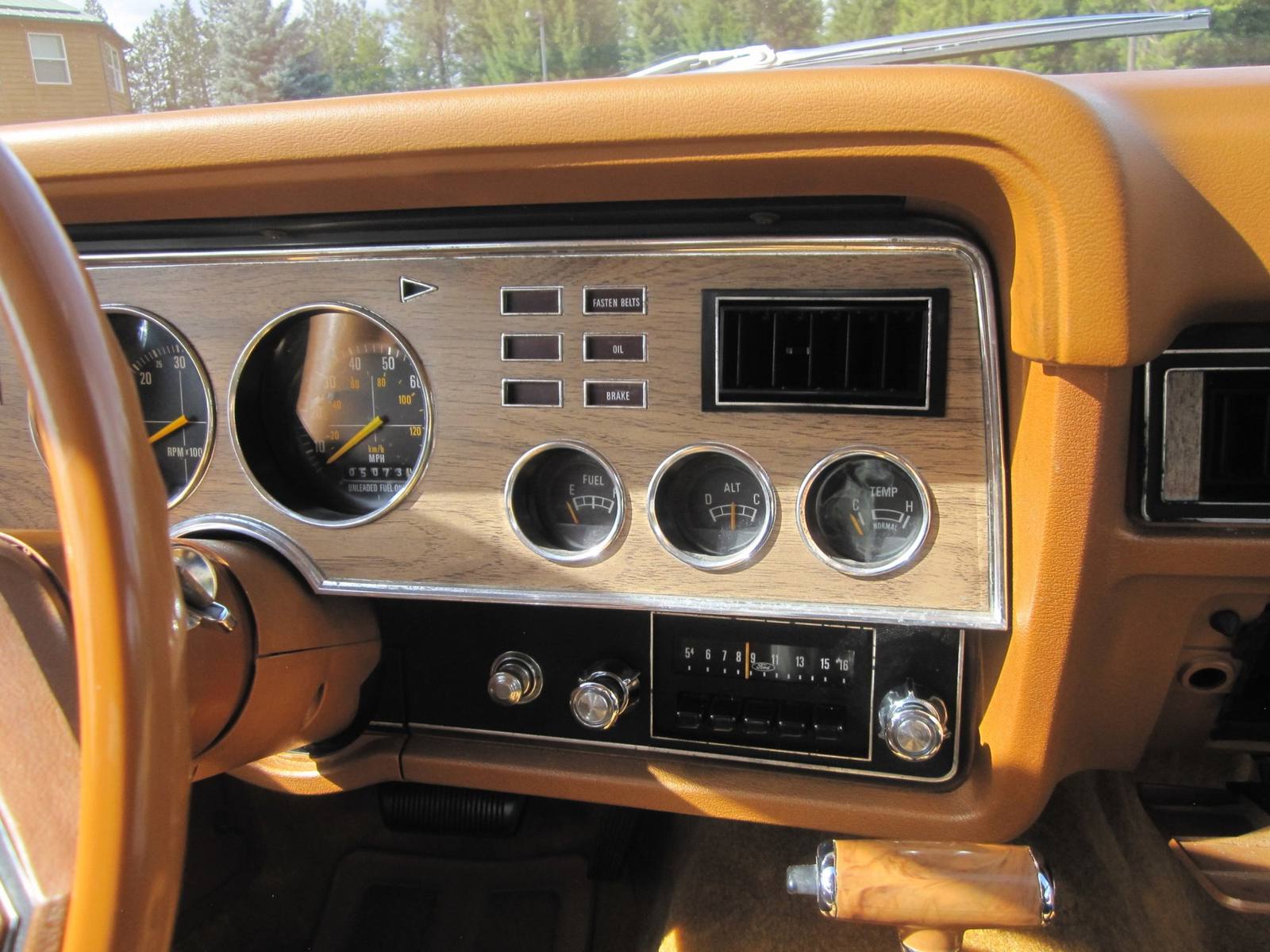 Base (Mustang II)