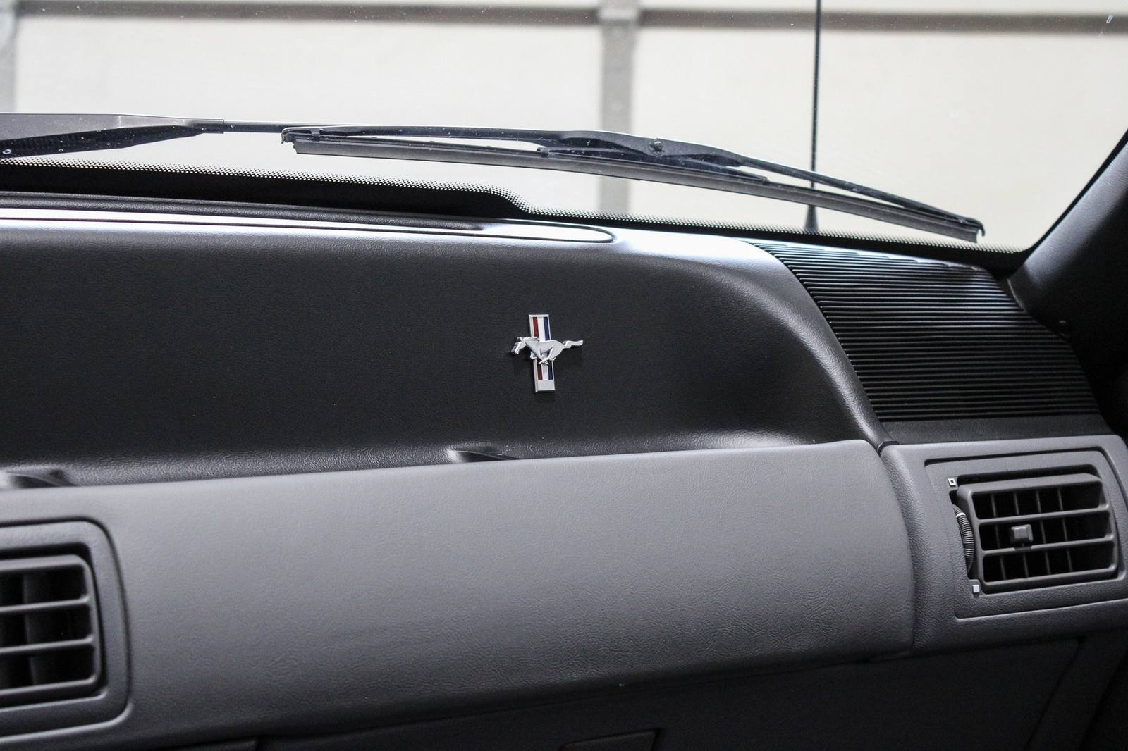 SVT Cobra (Fox)