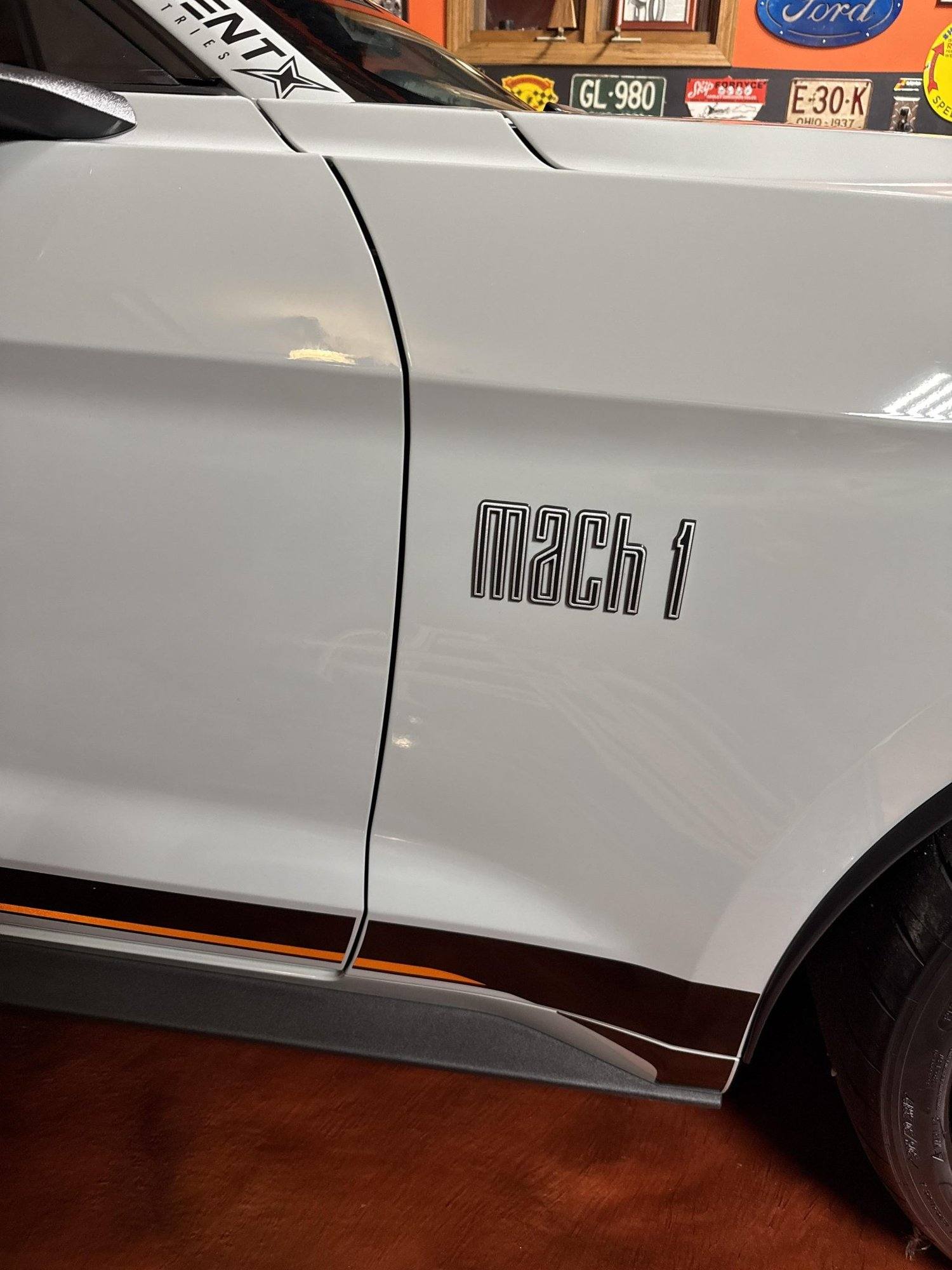Mach 1 (S550)