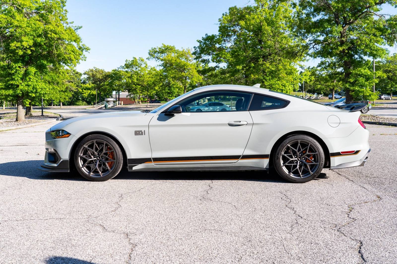 Mach 1 (S550)
