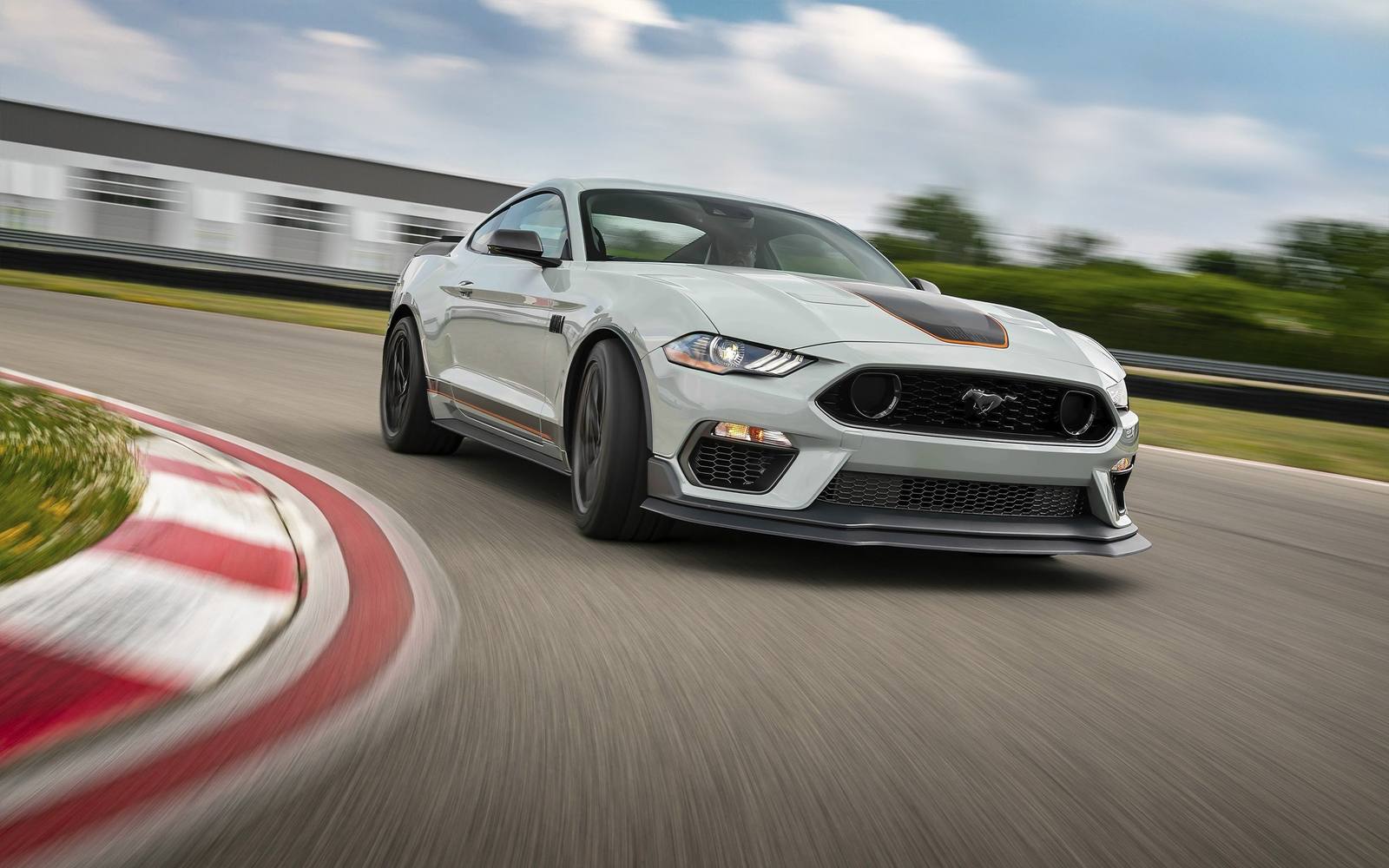 Mach 1 (S550)