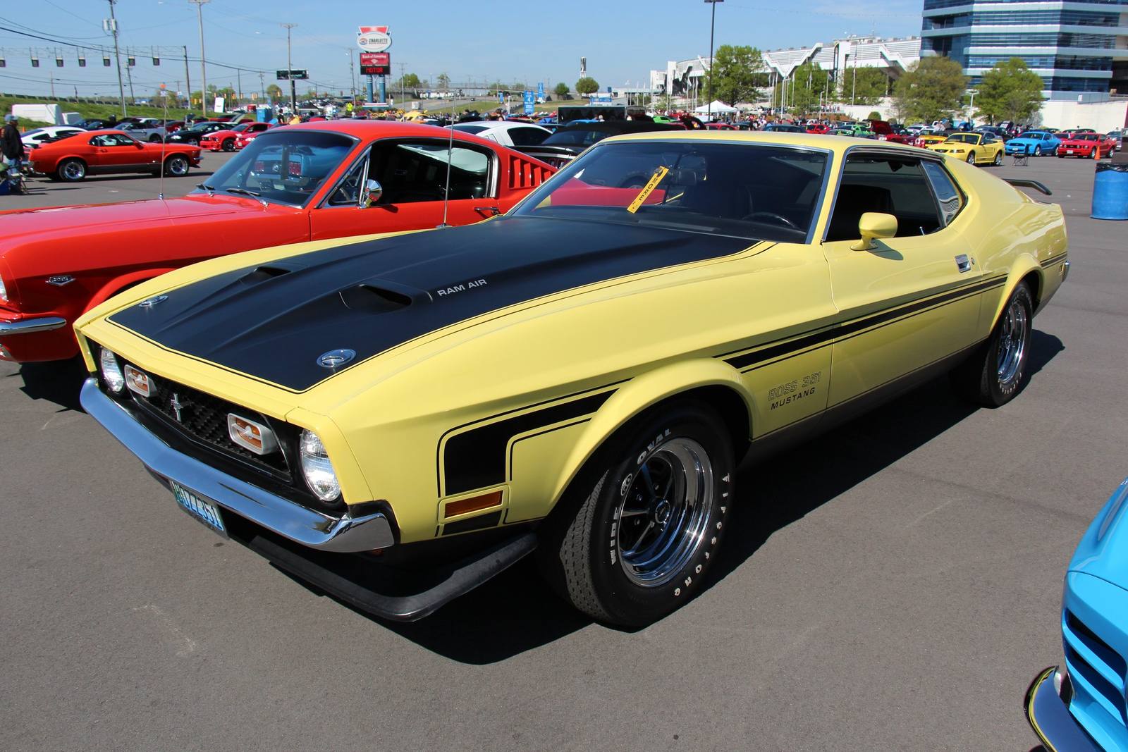 Boss 351 (1st gen)