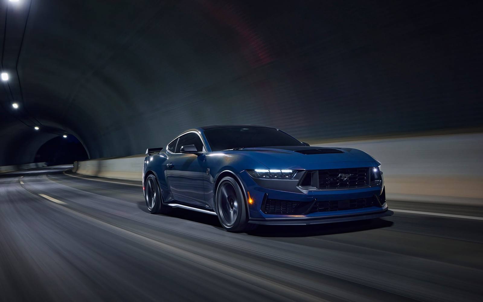 Dark Horse (S650)