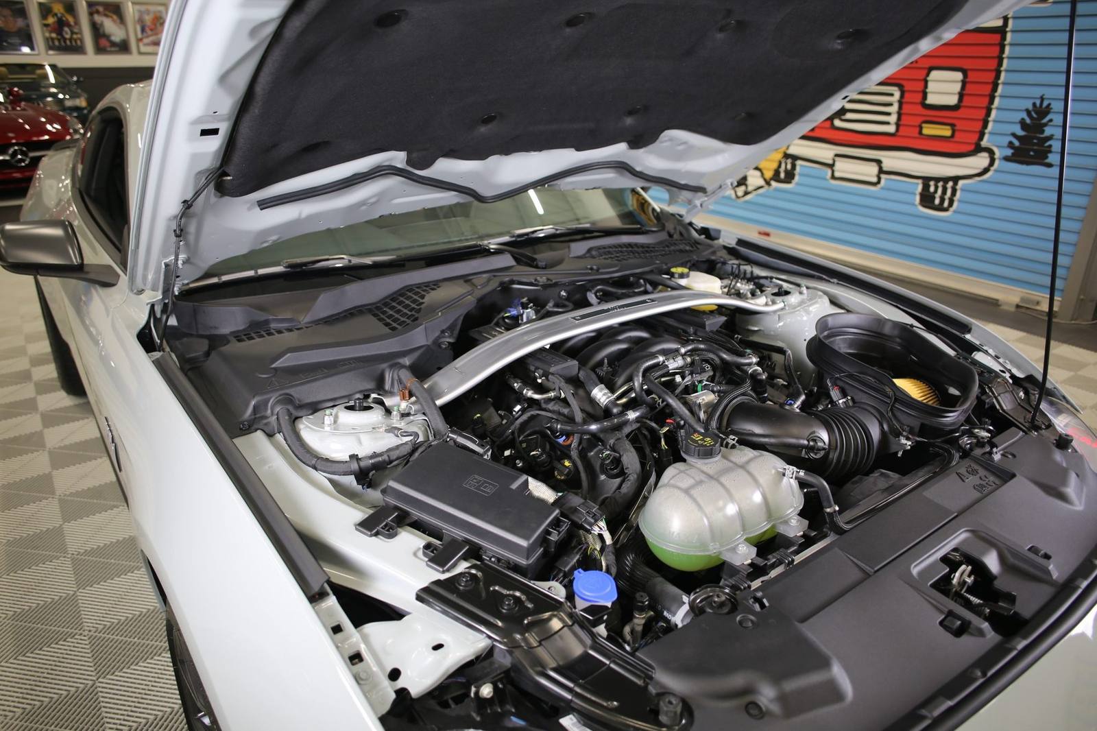 Mach 1 (S550)