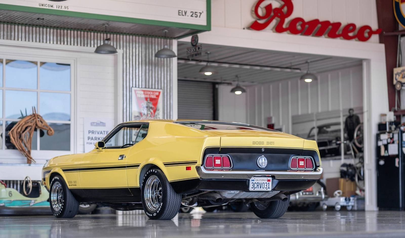 Boss 351 (1st gen)
