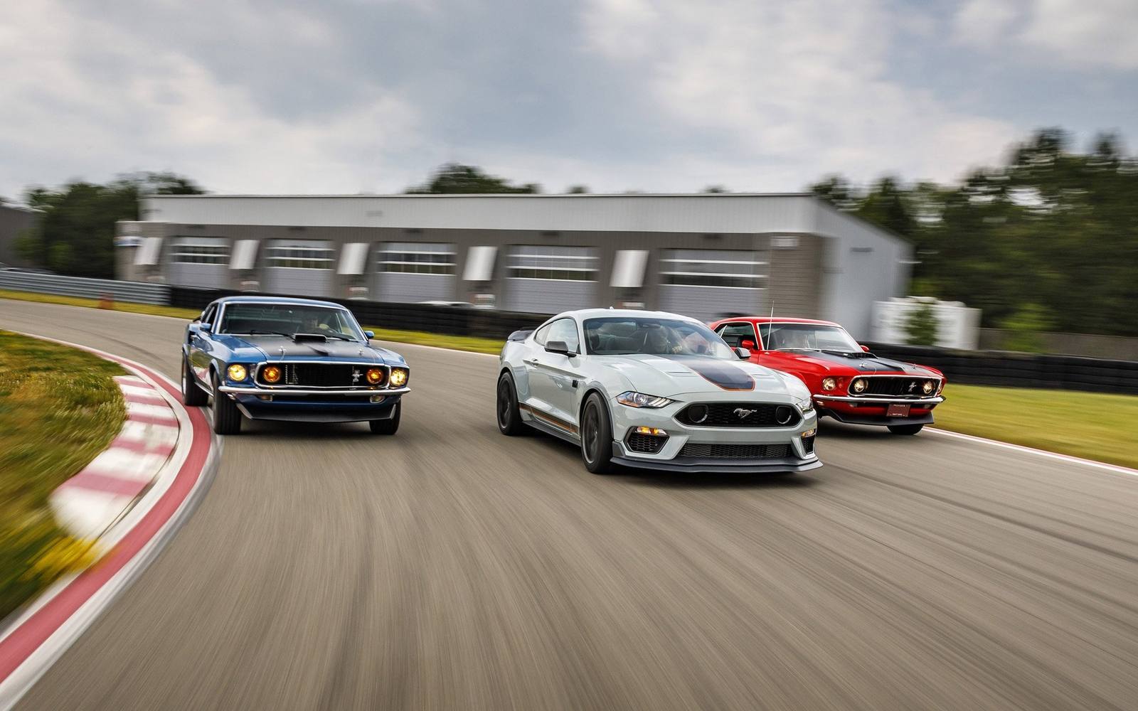 Mach 1 (S550)