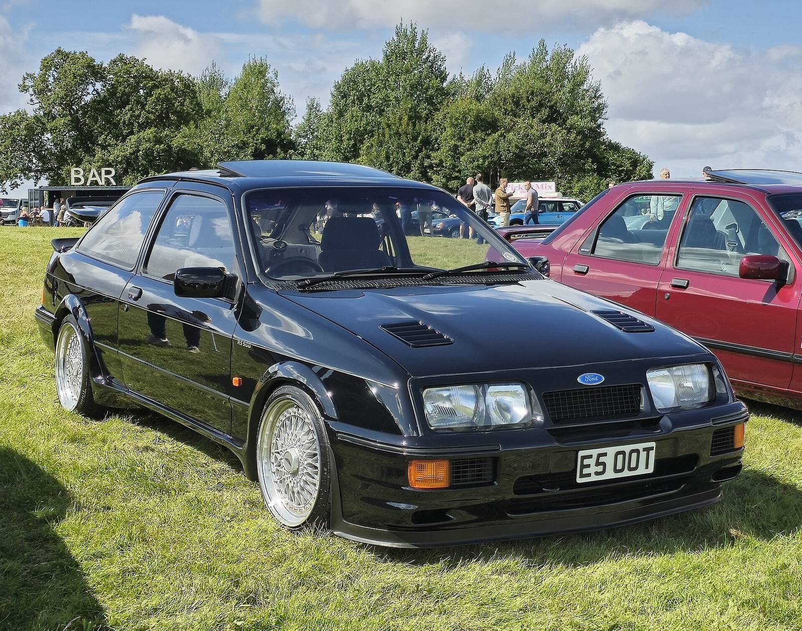 RS500 Cosworth (1987)