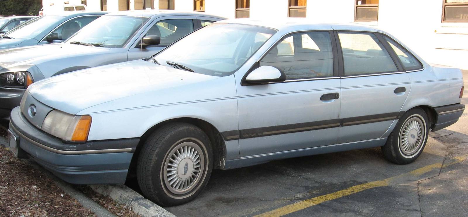 Taurus LX (1986)