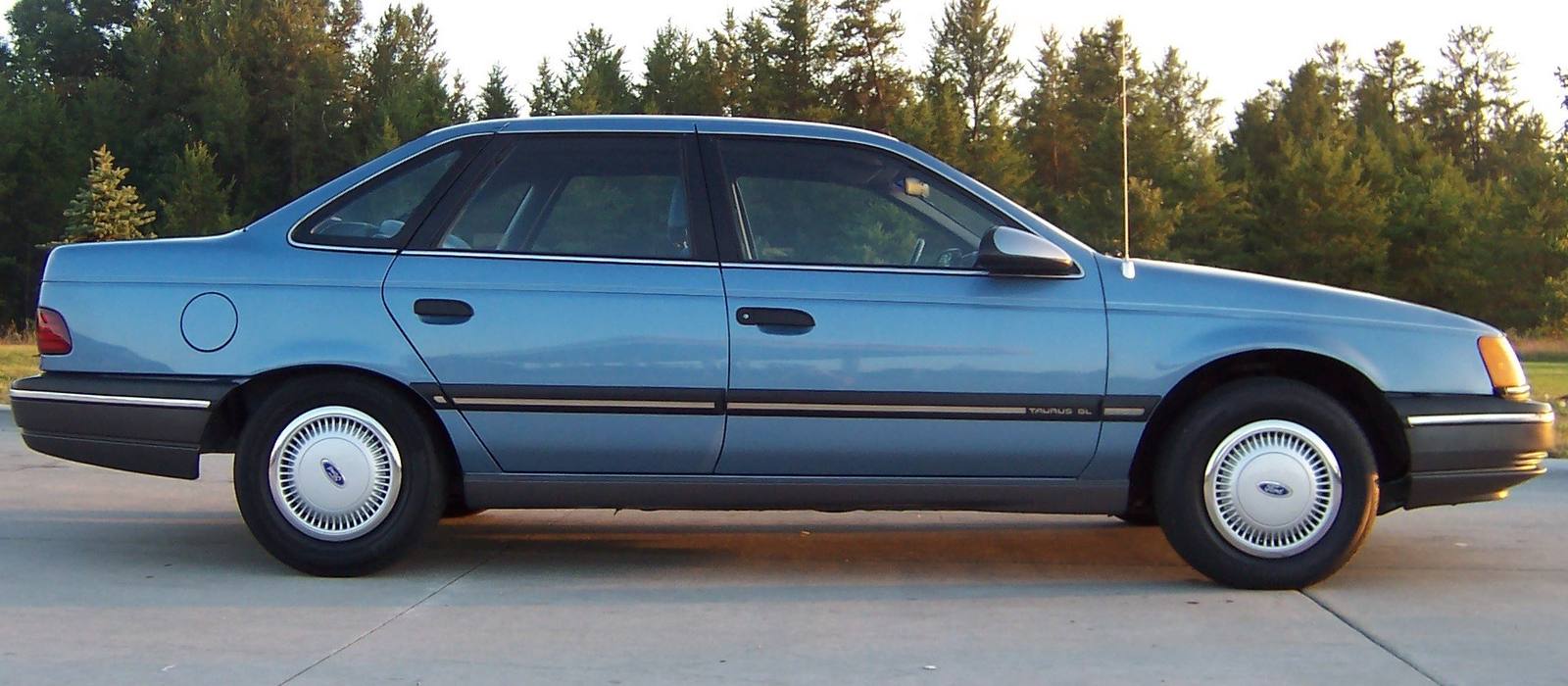 Taurus LX (1986)