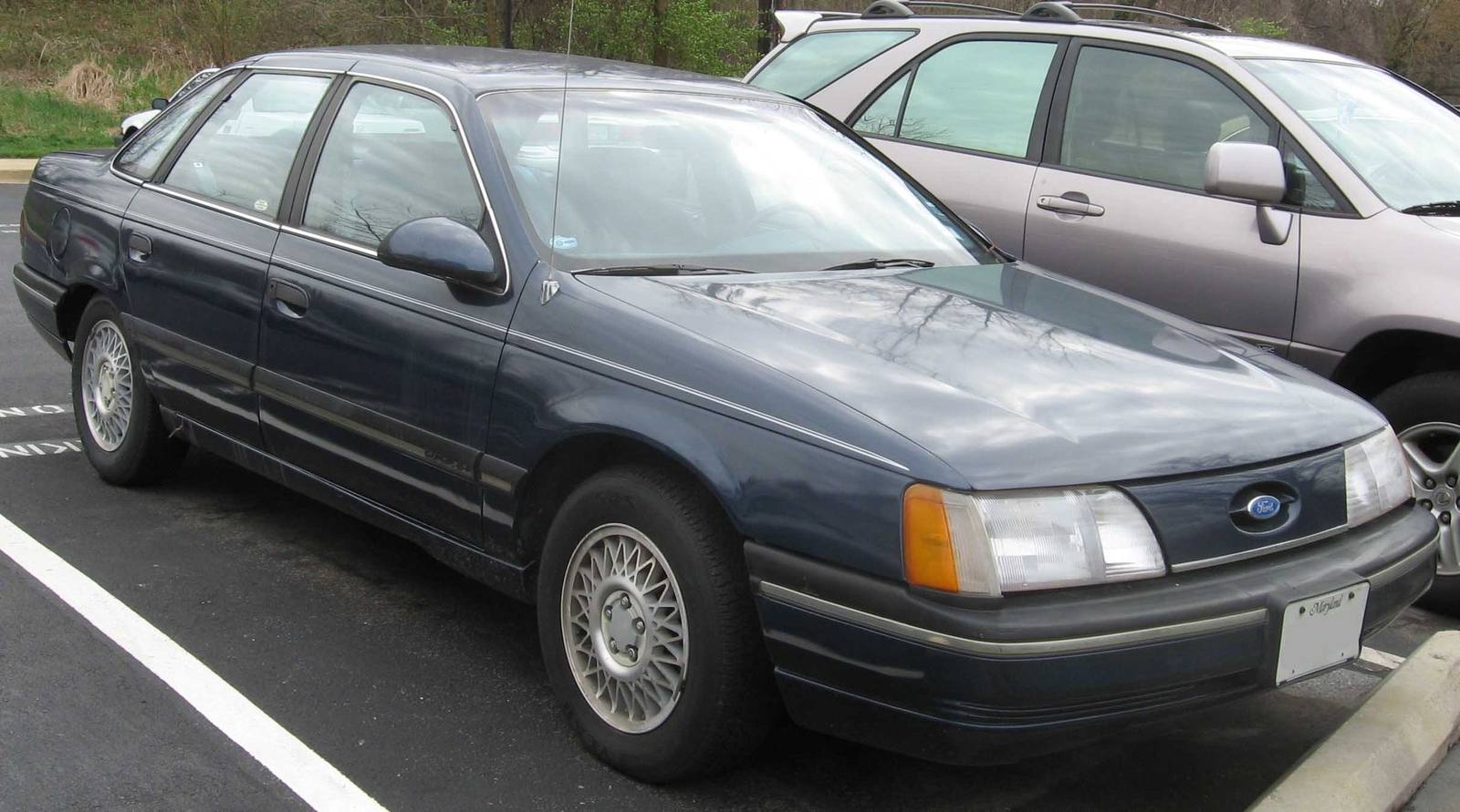 Taurus LX (1986)