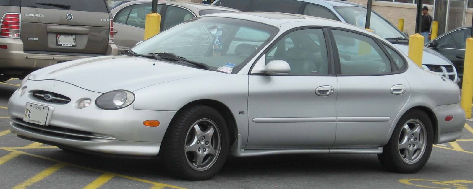 Taurus SHO V8 (1996)