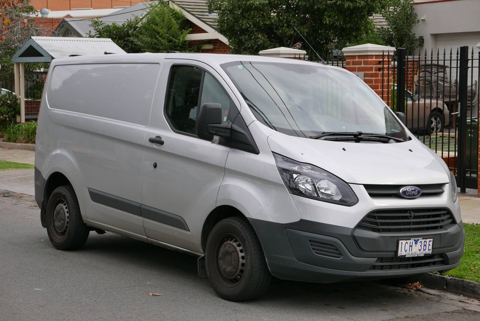 Transit Custom 2.0 EcoBlue (Europe)